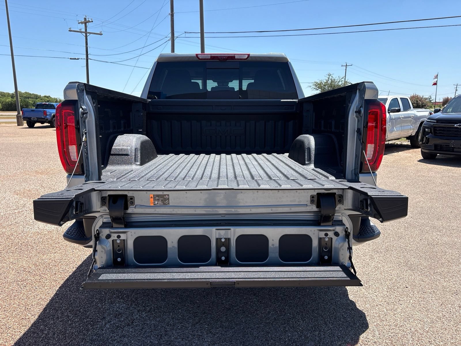 New 2026 GMC Sierra 1500 Denali w/ Denali Reserve Package AWD/4WD image 35