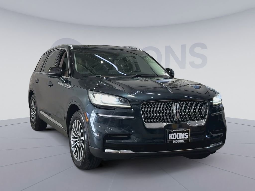 Used 2023 Lincoln Aviator Reserve w/ Elements Package Plus image 4