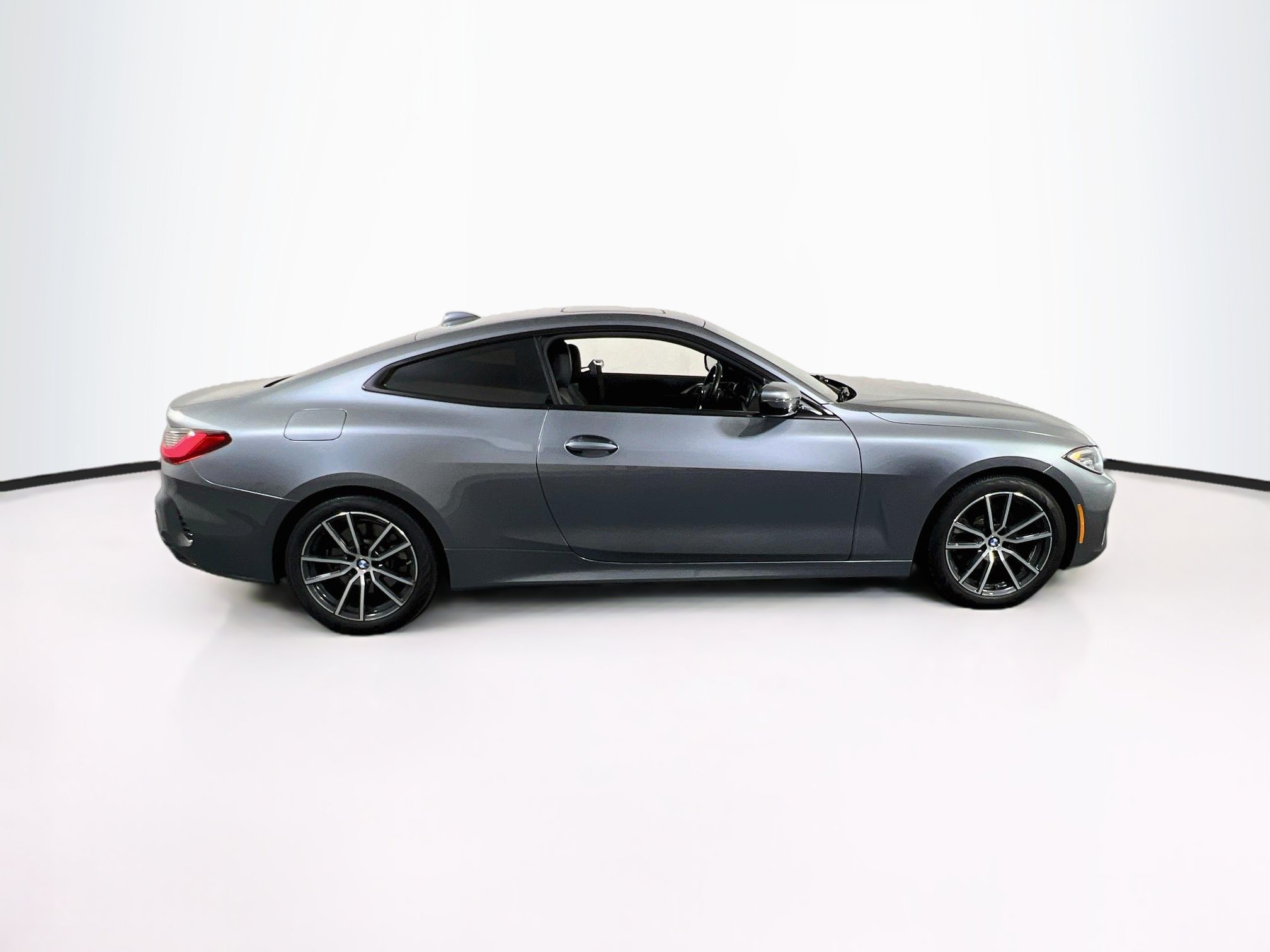 Used 2021 BMW 430i xDrive Coupe w/ Convenience Package AWD/4WD image 4