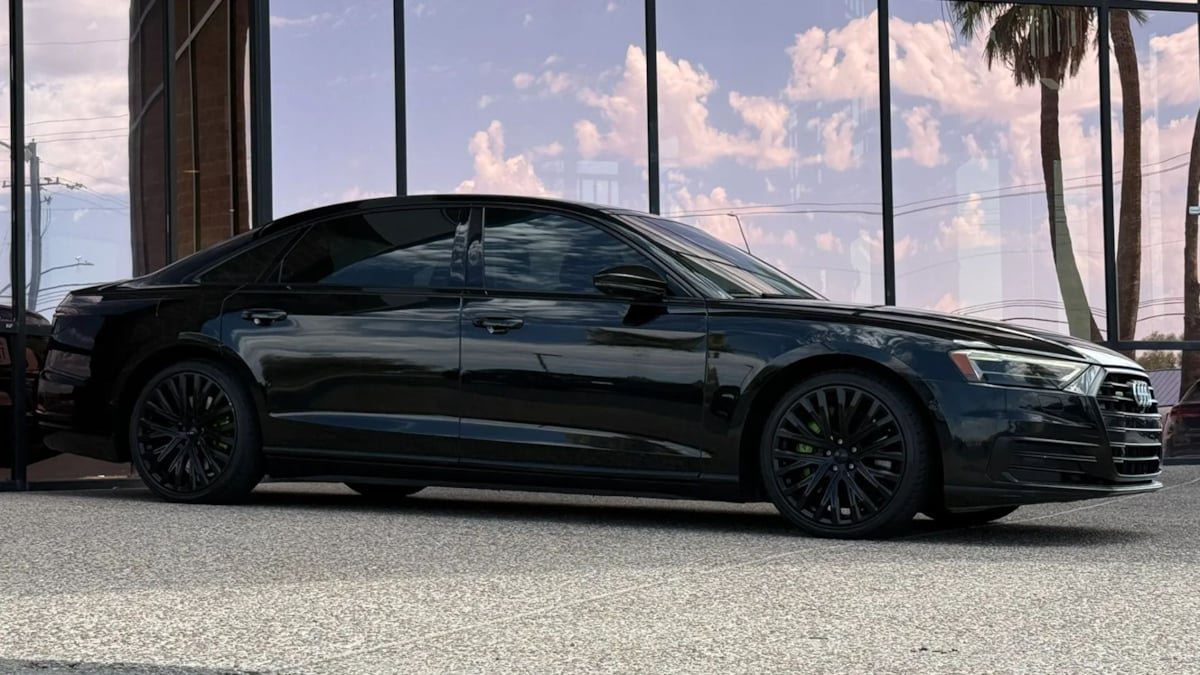 Used 2019 Audi A8 L 3.0T w/ Executive Package AWD/4WD image 17