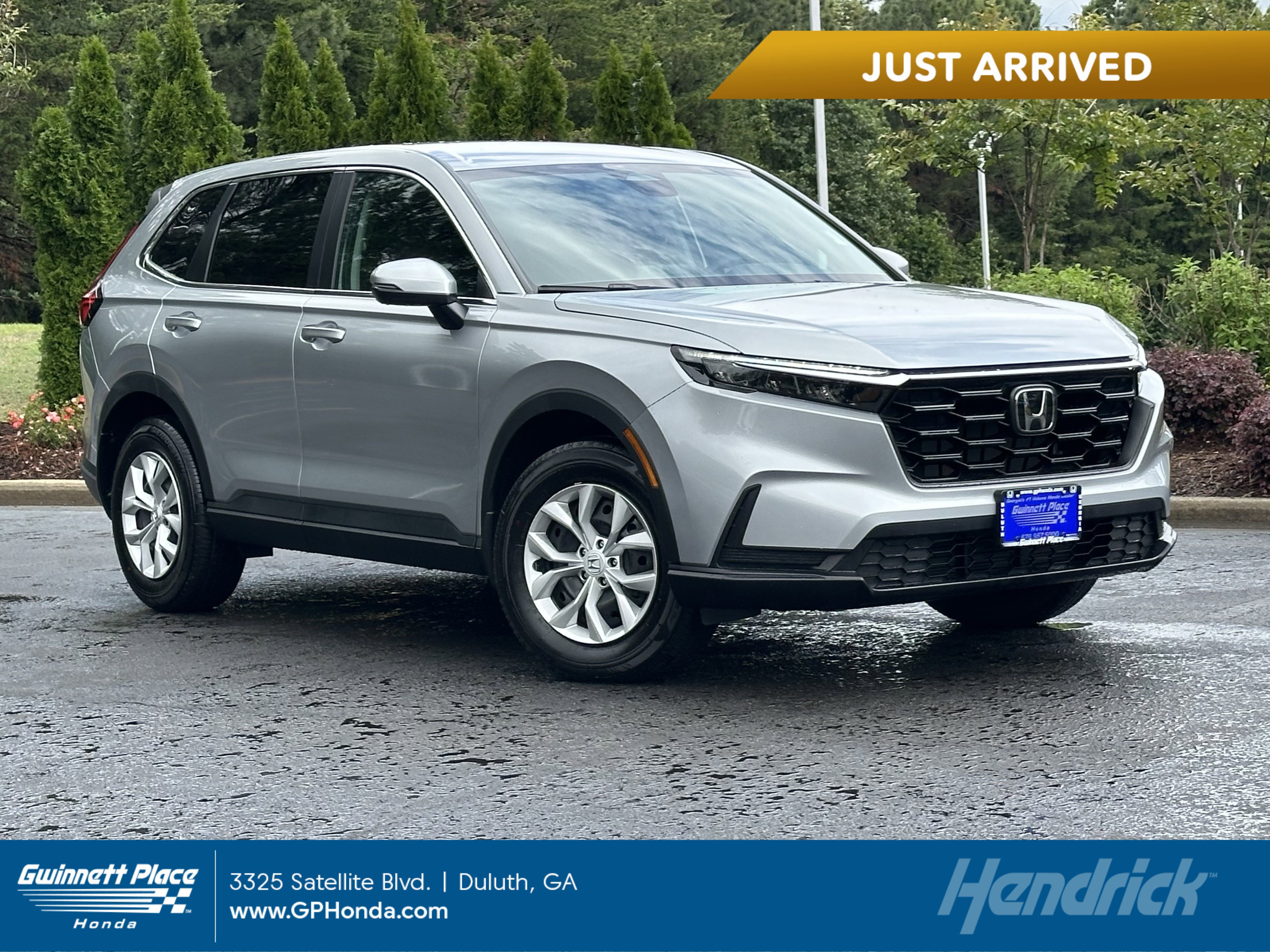 Used 2025 Honda CR-V LX image 1