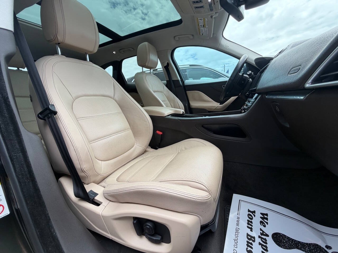 Used 2018 Jaguar F-PACE Prestige AWD/4WD image 25