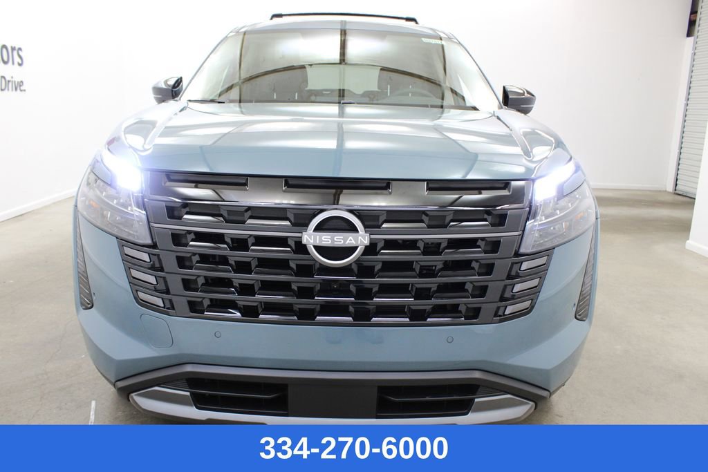 New 2026 Nissan Pathfinder SL image 6