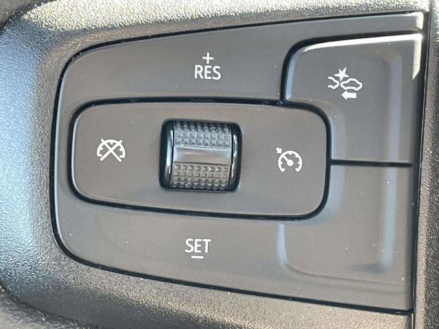 Used 2025 Chevrolet Silverado 1500 Custom image 22