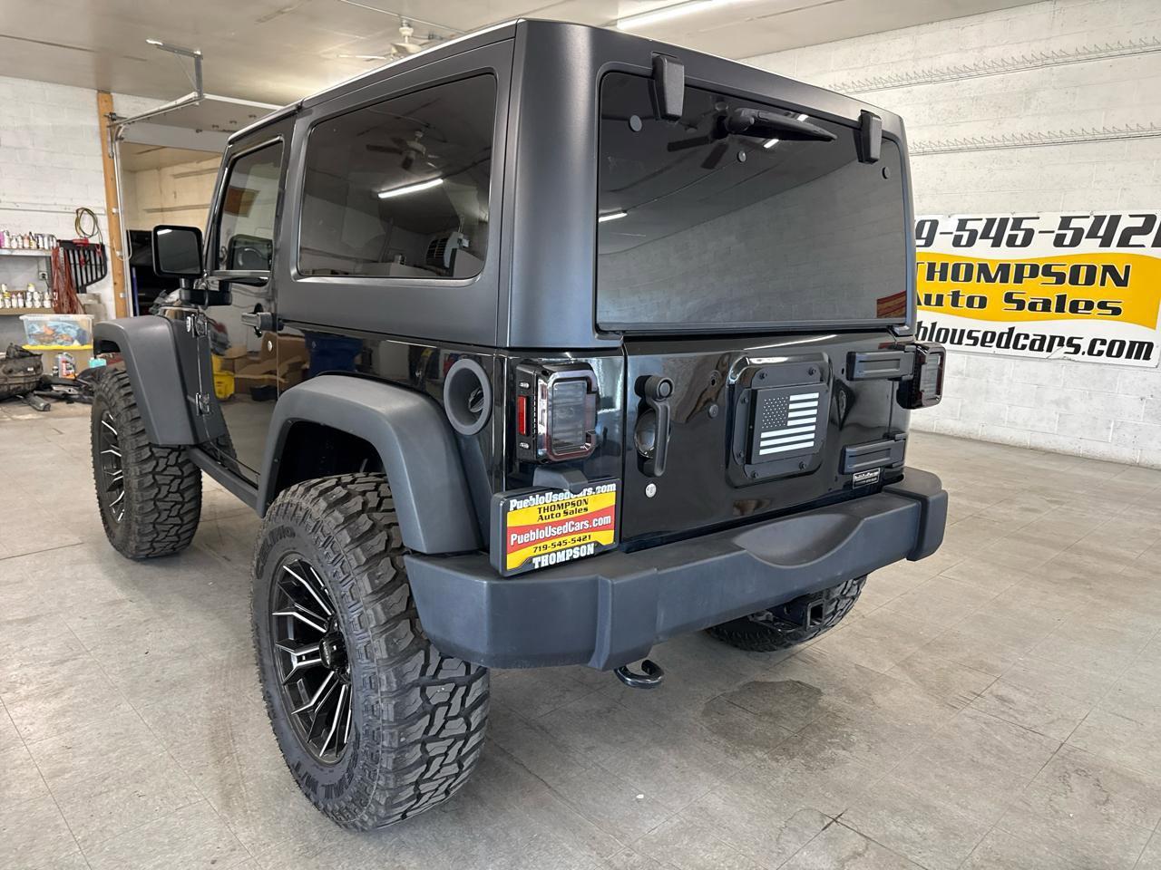 Used 2015 Jeep Wrangler Rubicon w/ Power Convenience Group AWD/4WD image 65