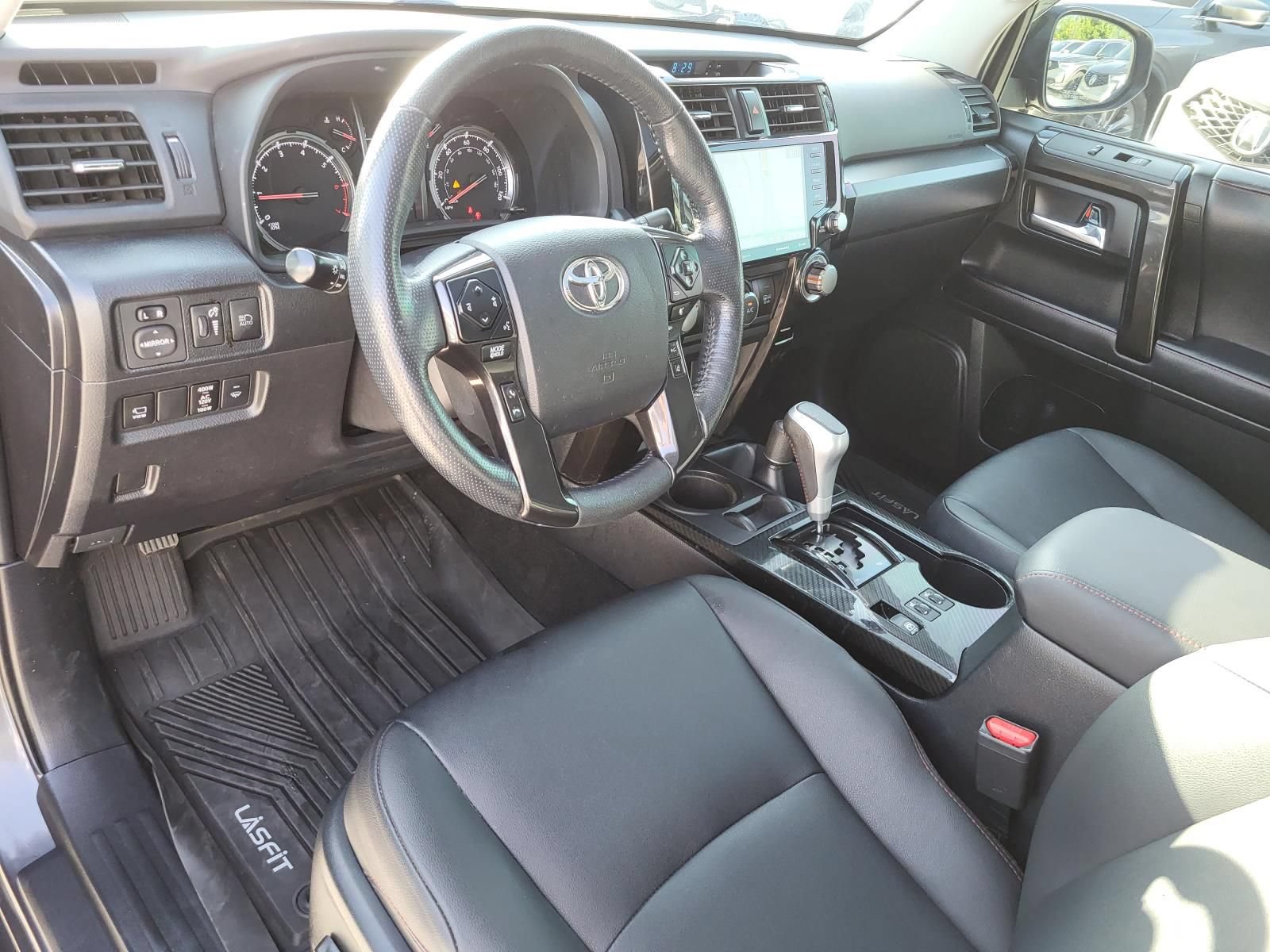 Used 2023 Toyota 4Runner TRD Off-Road Premium w/ Off Road Premium Plus Package AWD/4WD image 18
