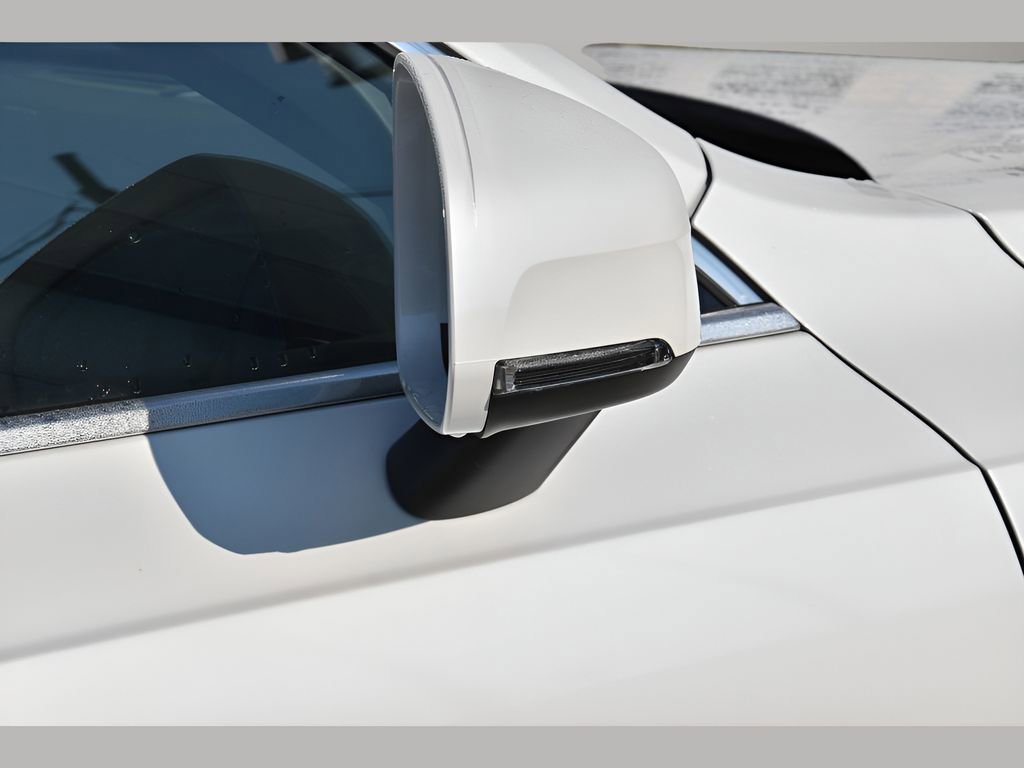 New 2026 Volvo XC90 B6 Plus w/ Protection Package Premier image 31