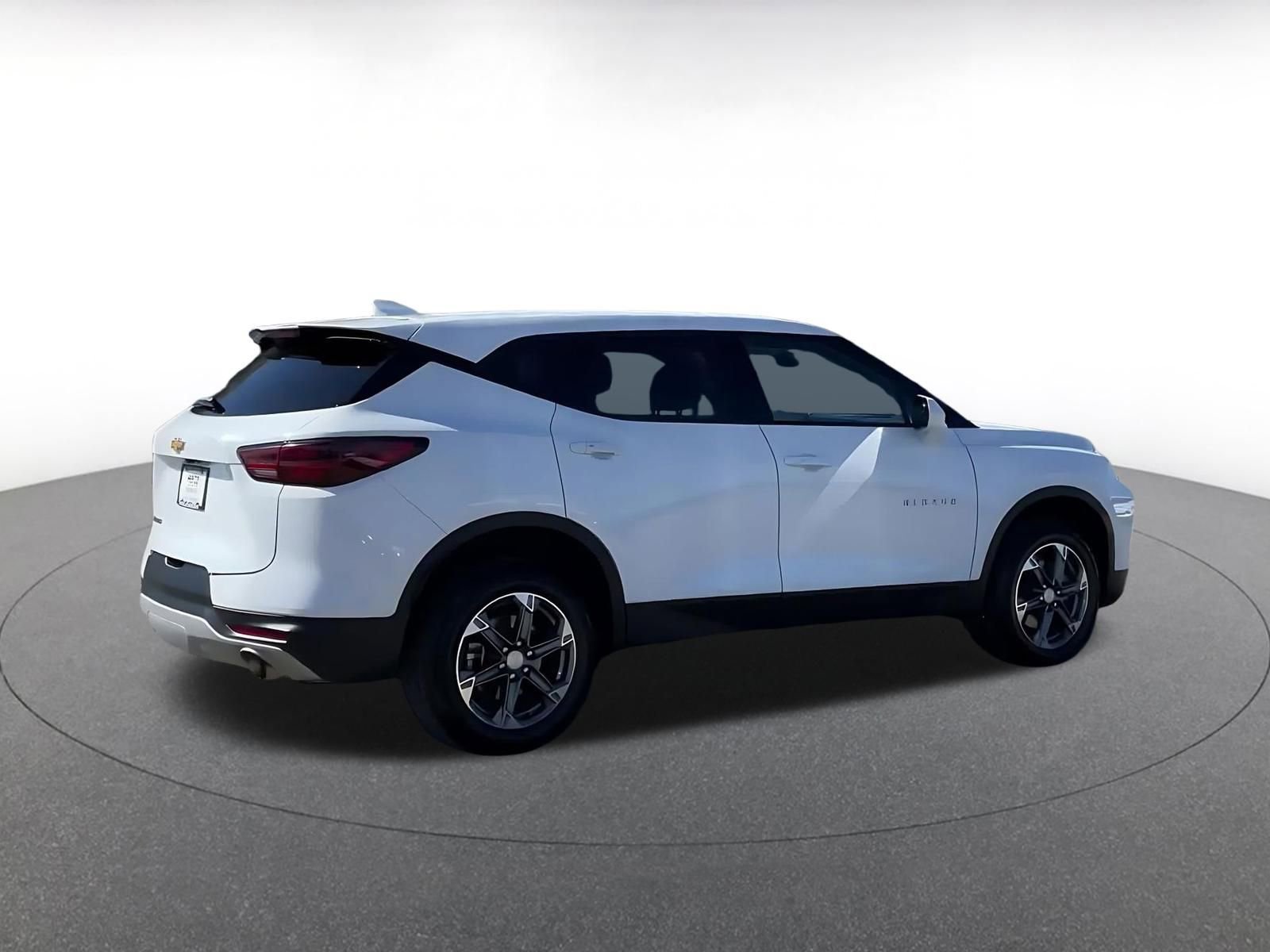 Used 2025 Chevrolet Blazer LT image 15