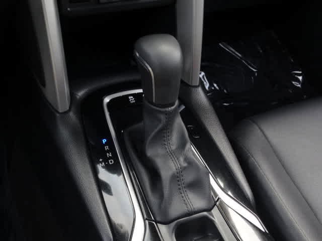 Certified 2023 Toyota Corolla Cross XLE image 34
