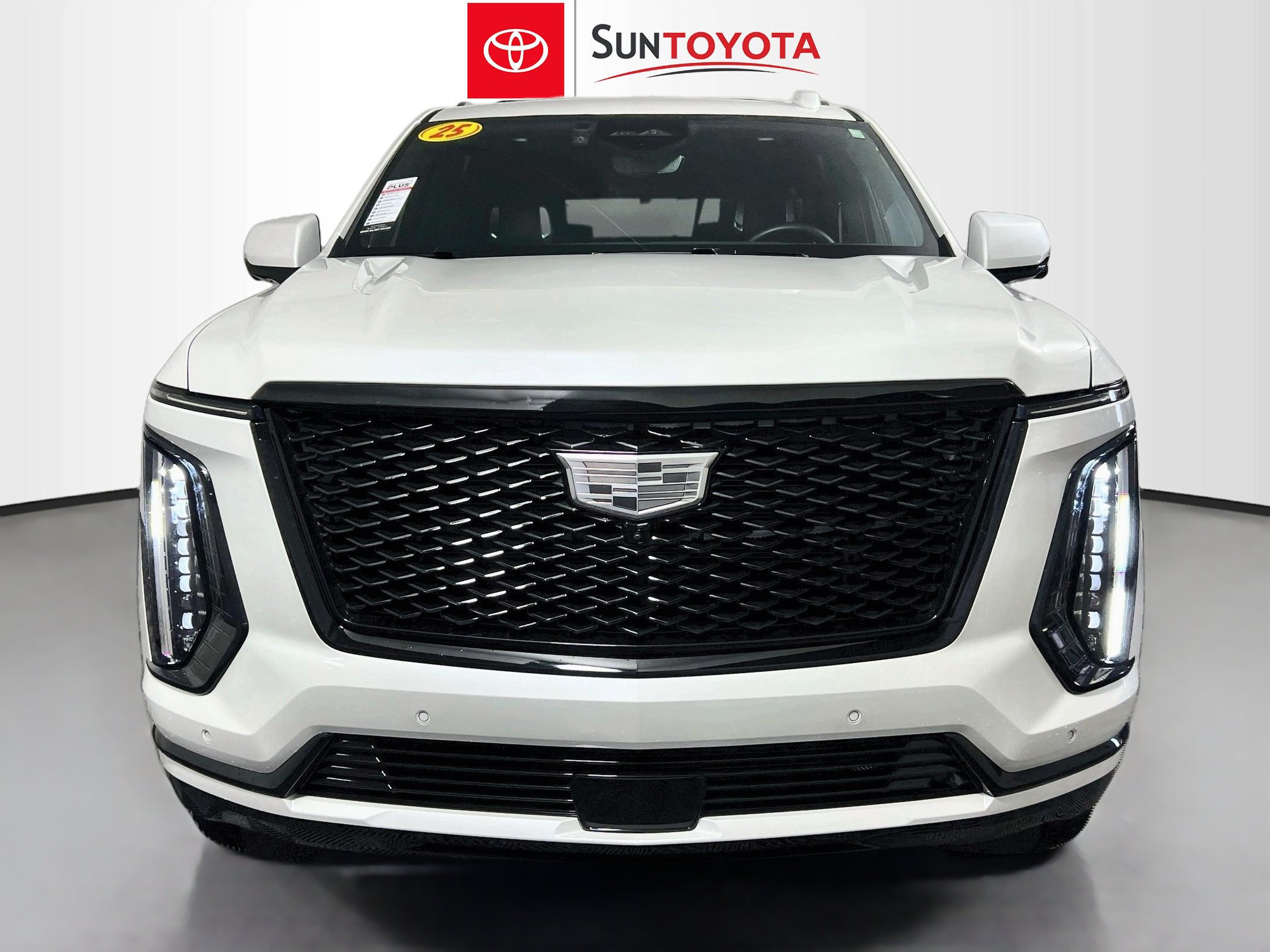 Used 2025 Cadillac Escalade ESV Sport Platinum AWD/4WD image 10