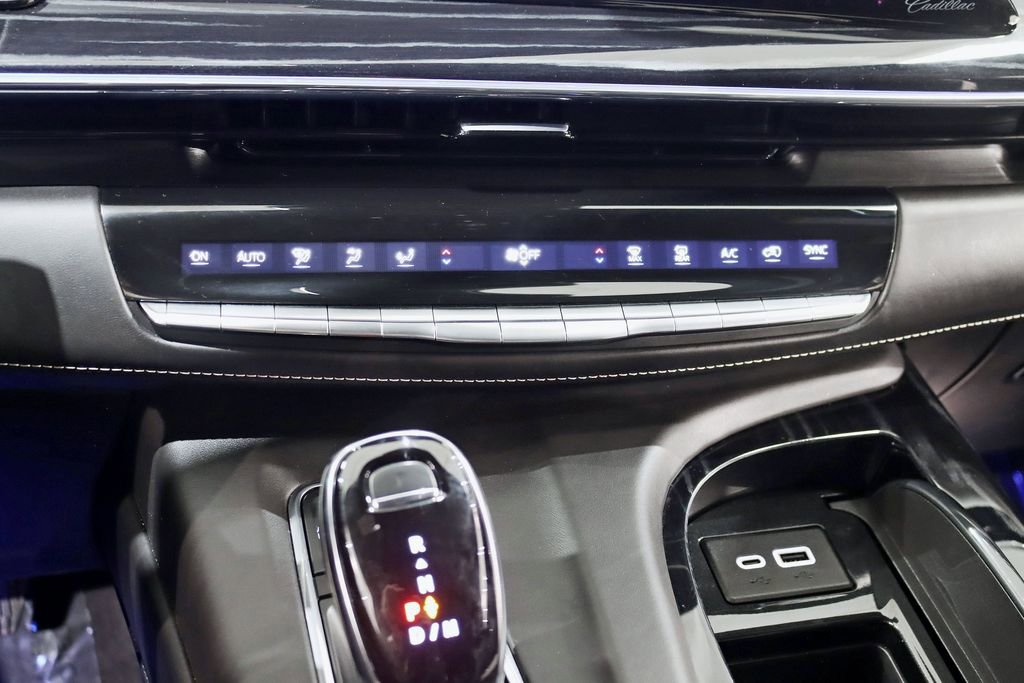 Used 2024 Cadillac Escalade V AWD/4WD image 30