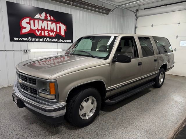 Used 1999 Chevrolet Suburban 2WD image 1