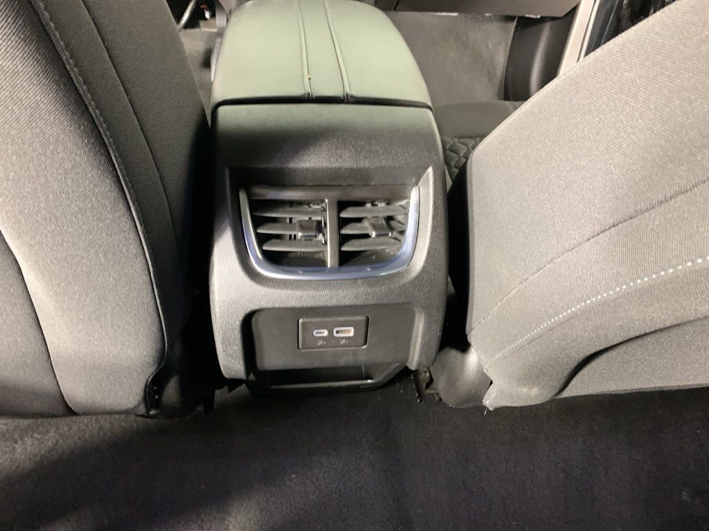 Used 2022 Chevrolet Blazer LT image 32