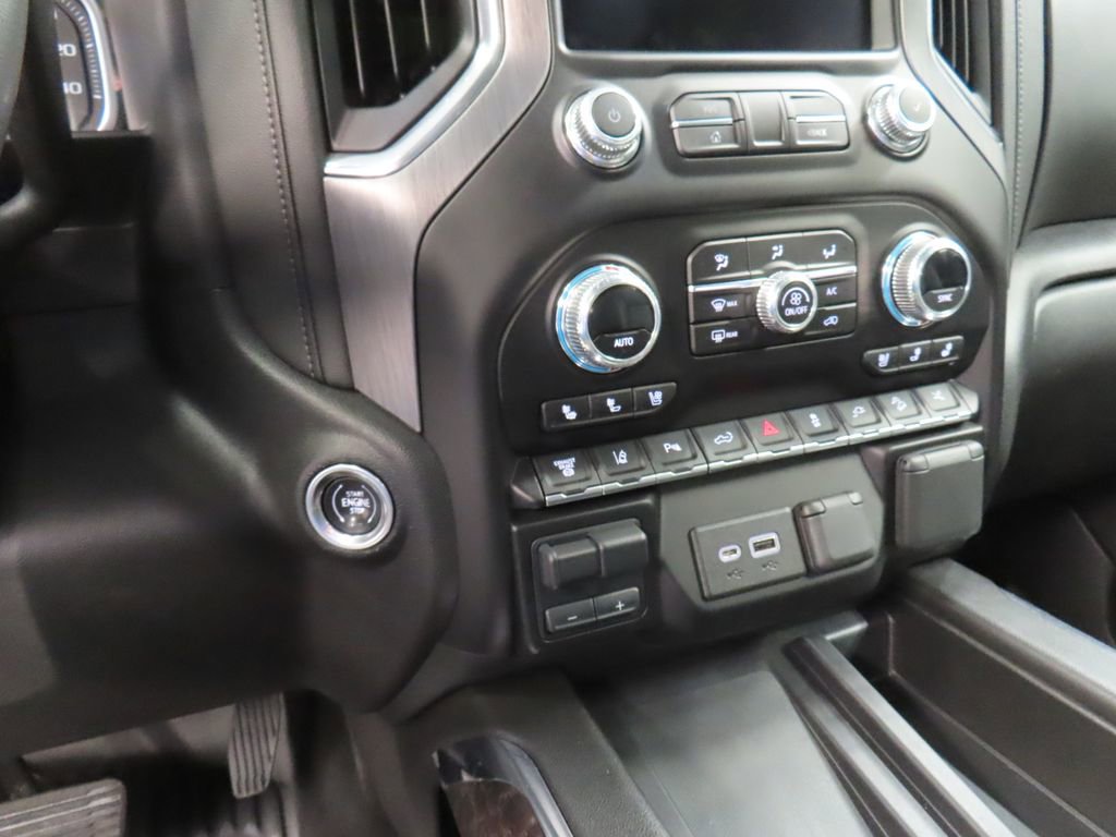 Used 2023 GMC Sierra 2500 Denali w/ Denali Black Diamond Edition AWD/4WD image 76