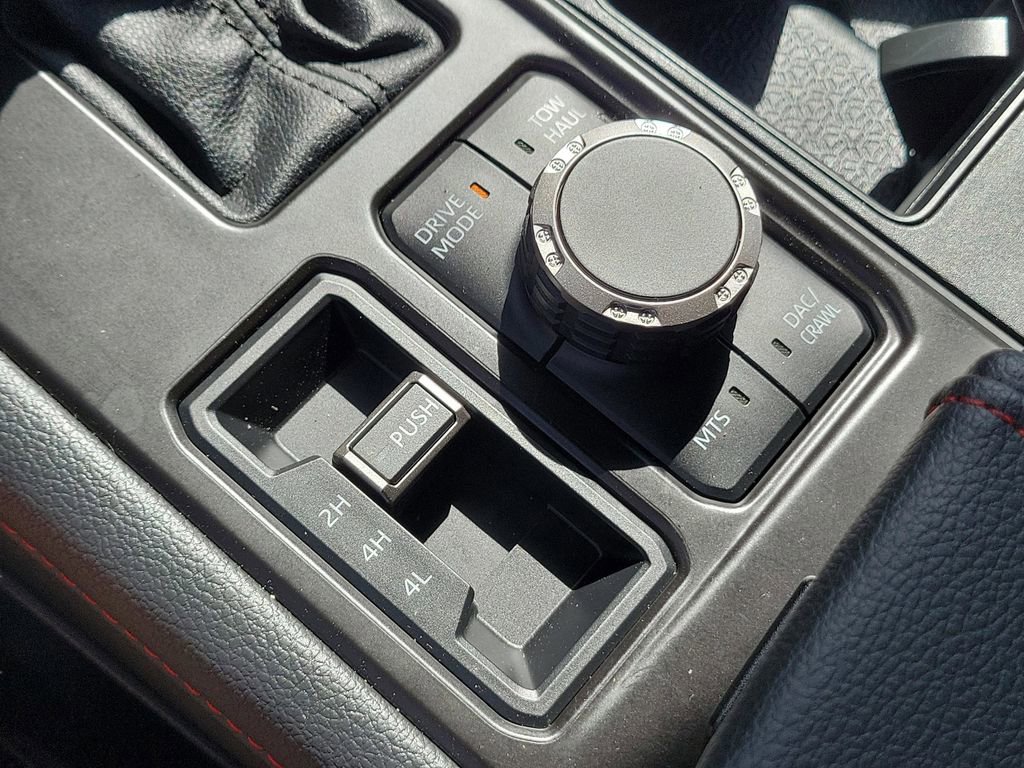 Used 2024 Toyota Tundra TRD Pro AWD/4WD image 32