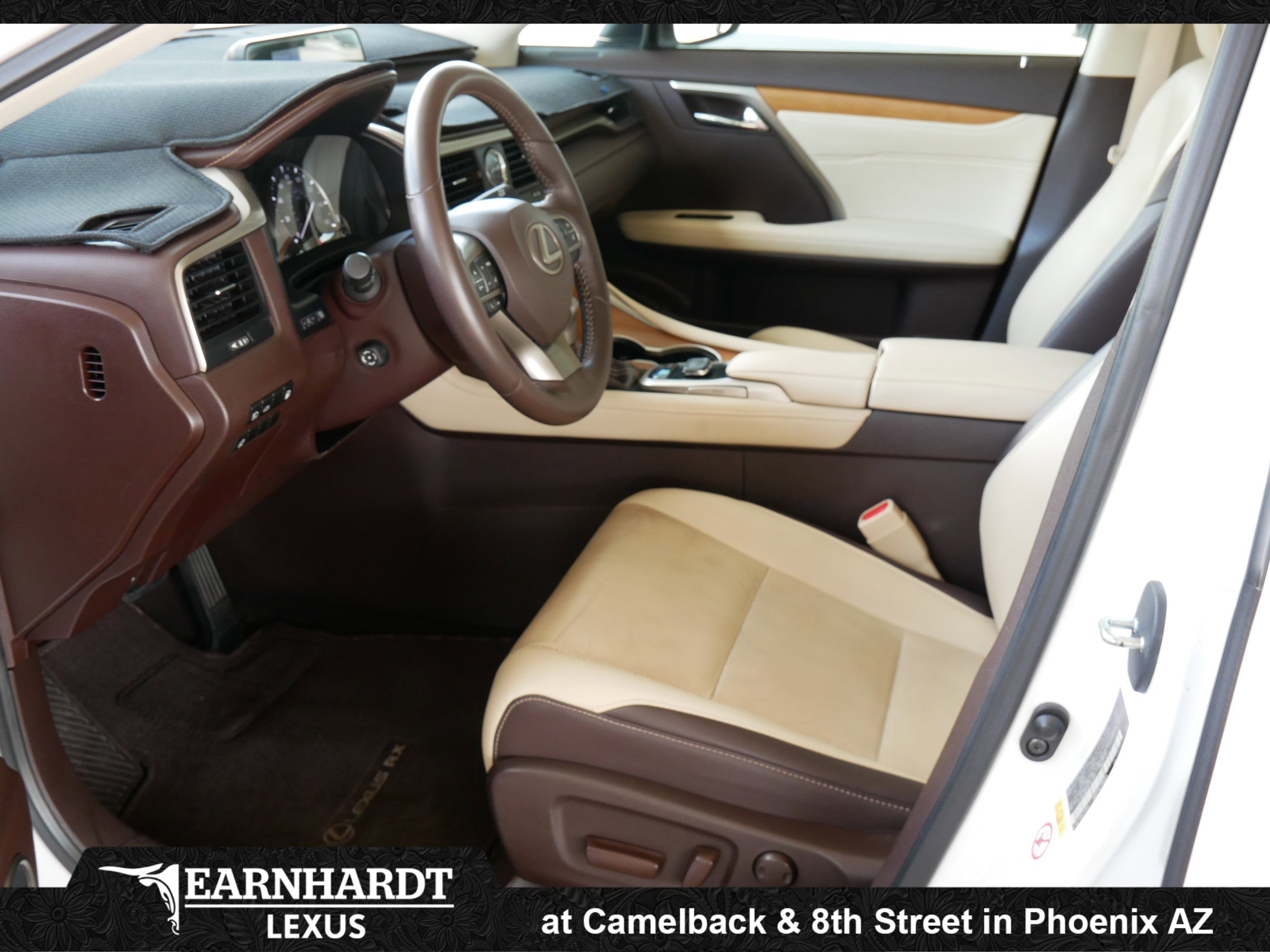 Used 2016 Lexus RX 450h AWD w/ Cold Weather Package image 4