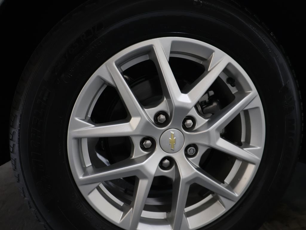 Used 2023 Chevrolet Equinox LS FWD image 33