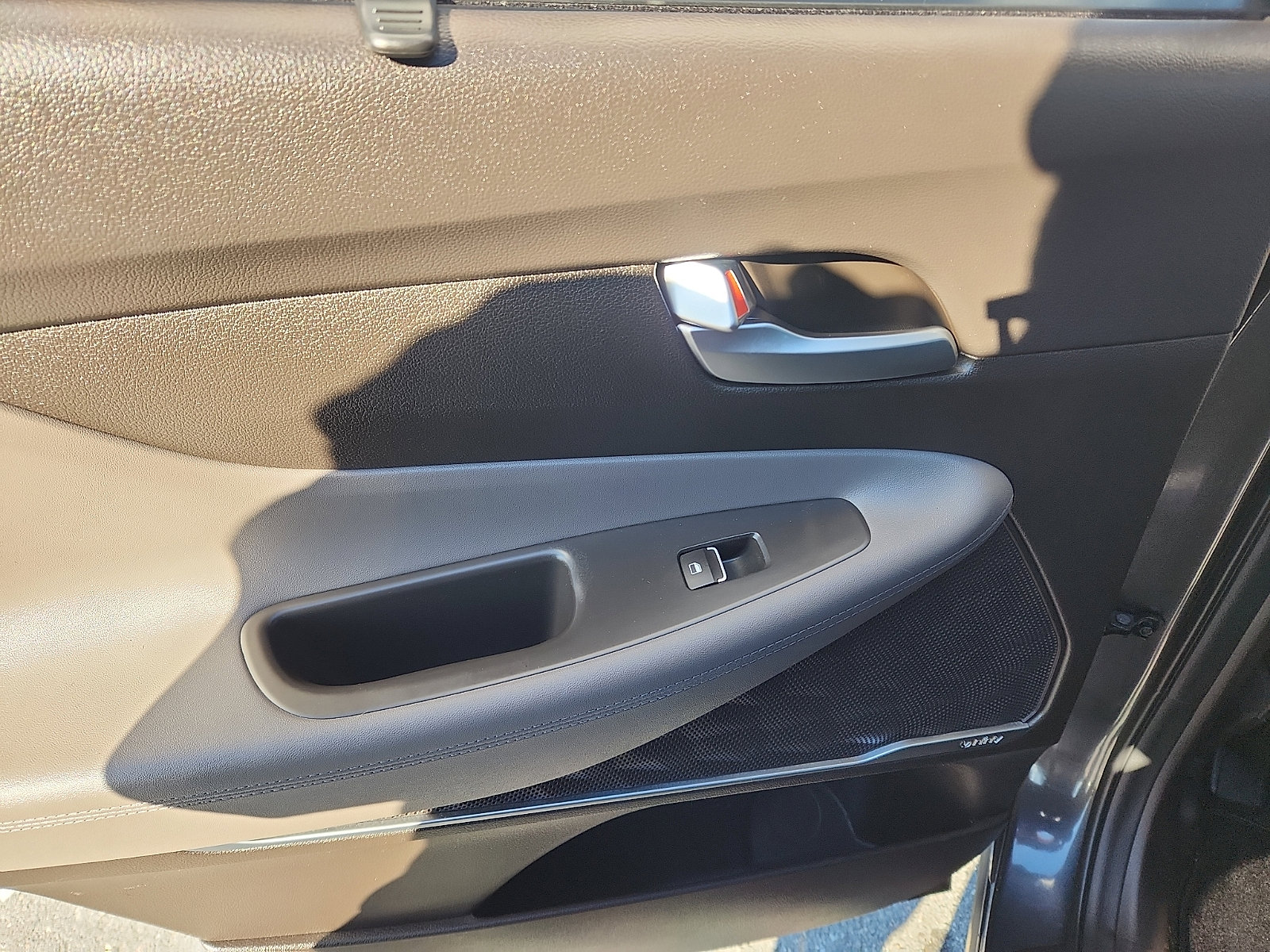 Used 2020 Hyundai Santa Fe SEL w/ Convenience Package image 27