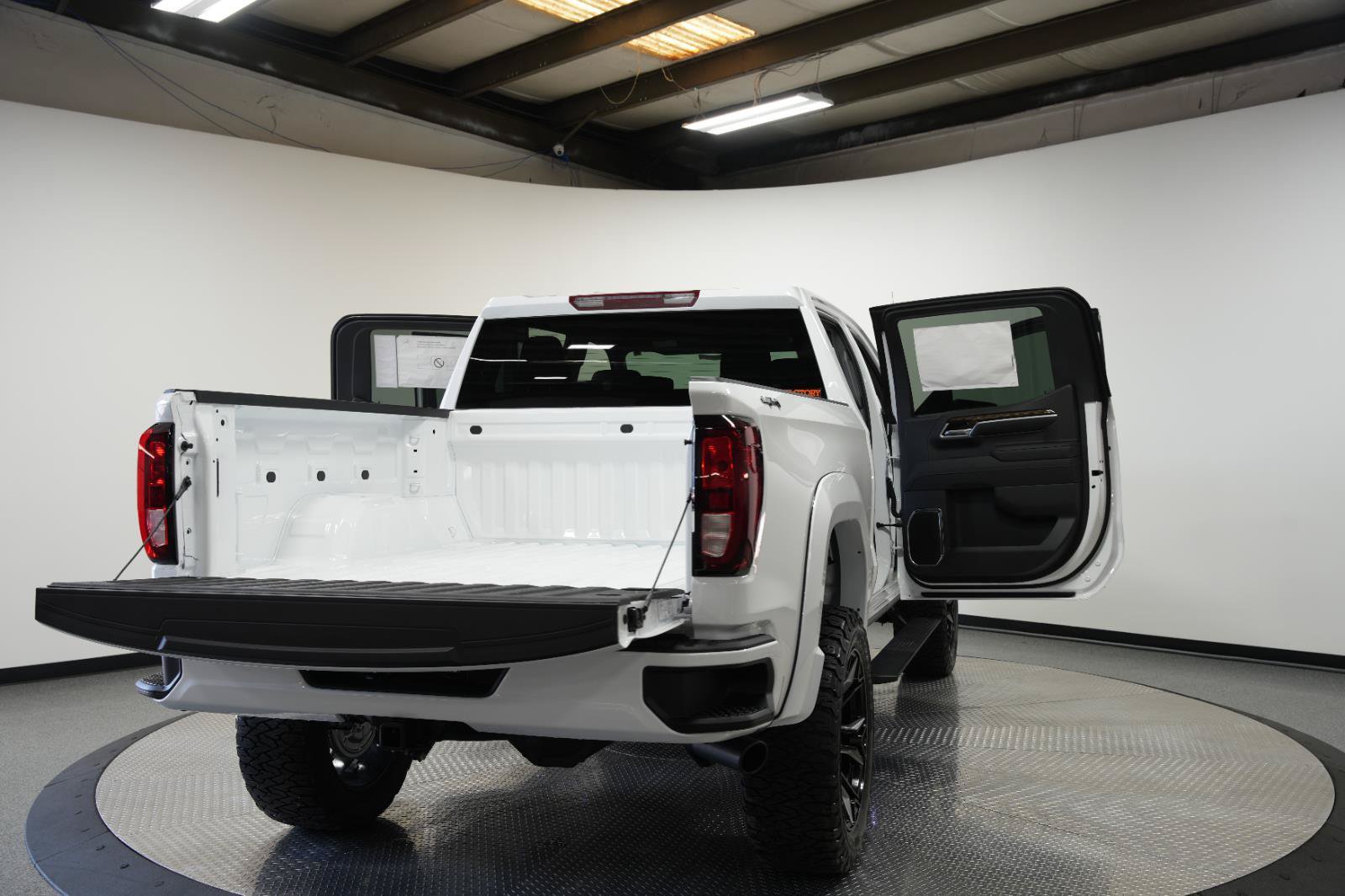 New 2026 GMC Sierra 1500 Elevation AWD/4WD image 14