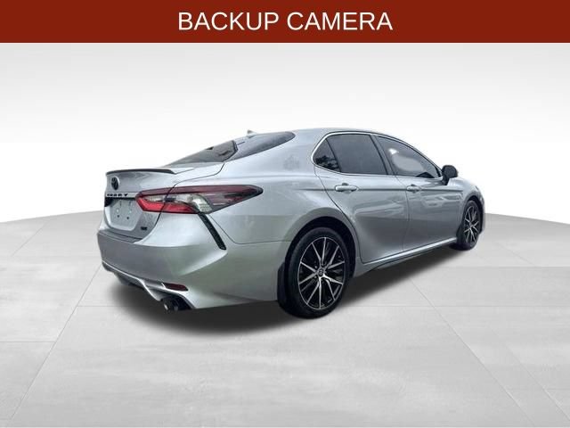 Used 2023 Toyota Camry SE FWD image 7