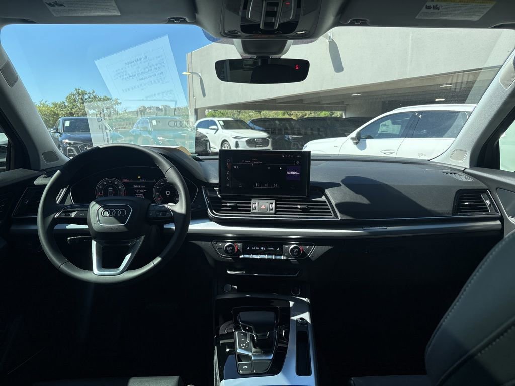 Certified 2024 Audi Q5 2.0T Premium Plus w/ Premium Plus Package AWD/4WD image 19