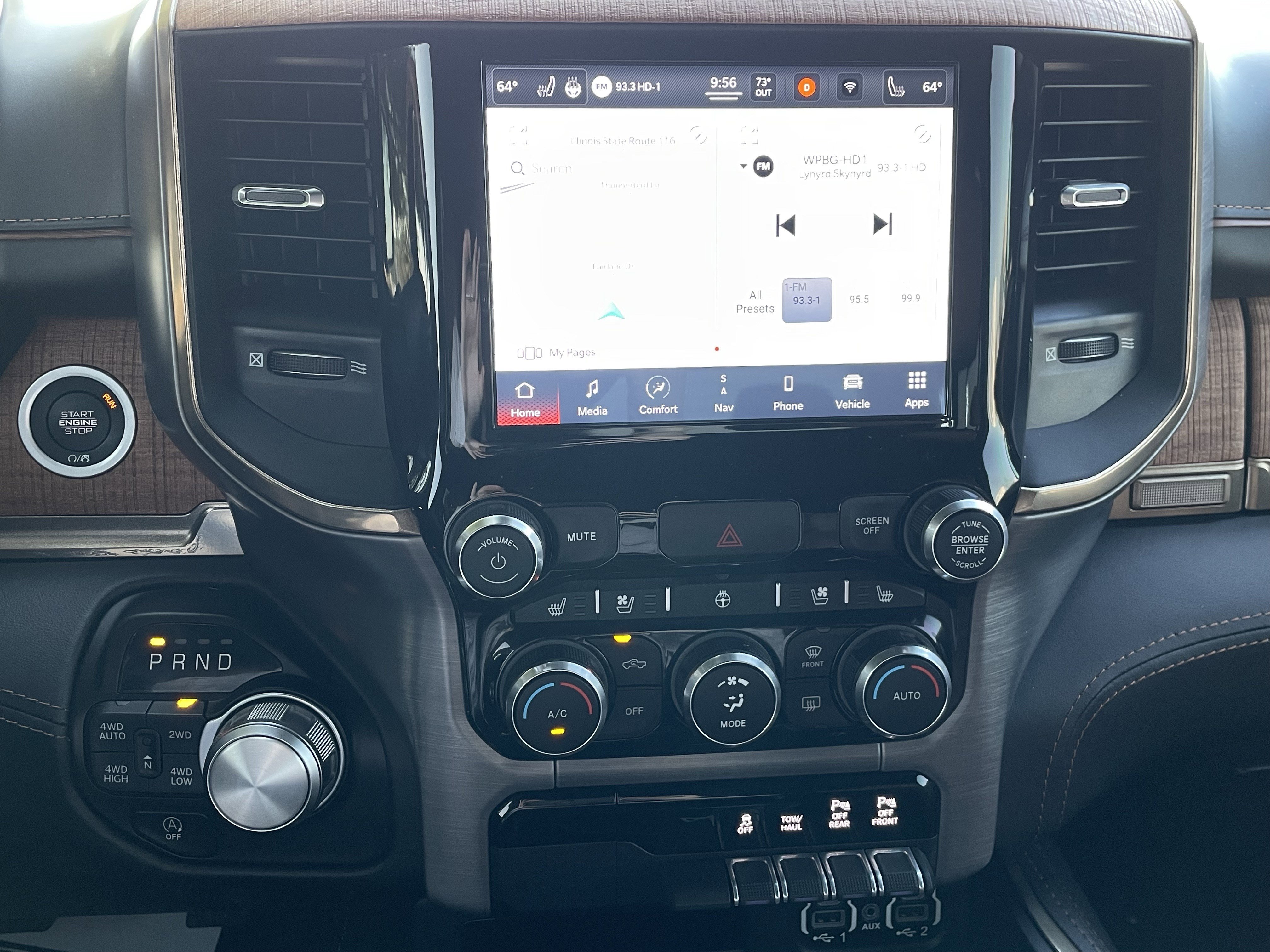 Used 2022 RAM 1500 Limited w/ Body Color Bumper Group image 25