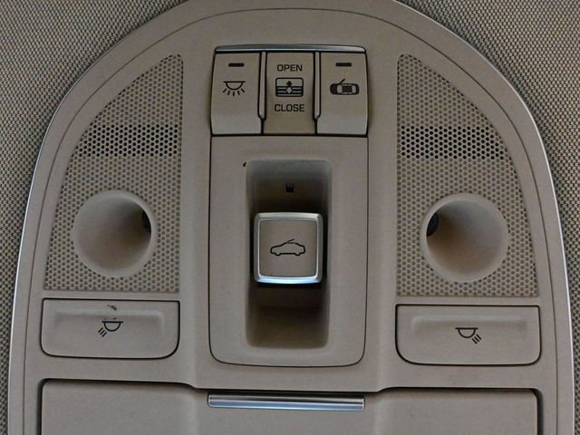 Used 2015 Hyundai Genesis 3.8 w/ Option Group 02 image 36