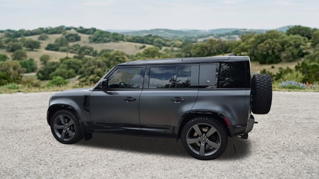 Used 2024 Land Rover Defender 110 Carpathian Edition AWD/4WD image 7