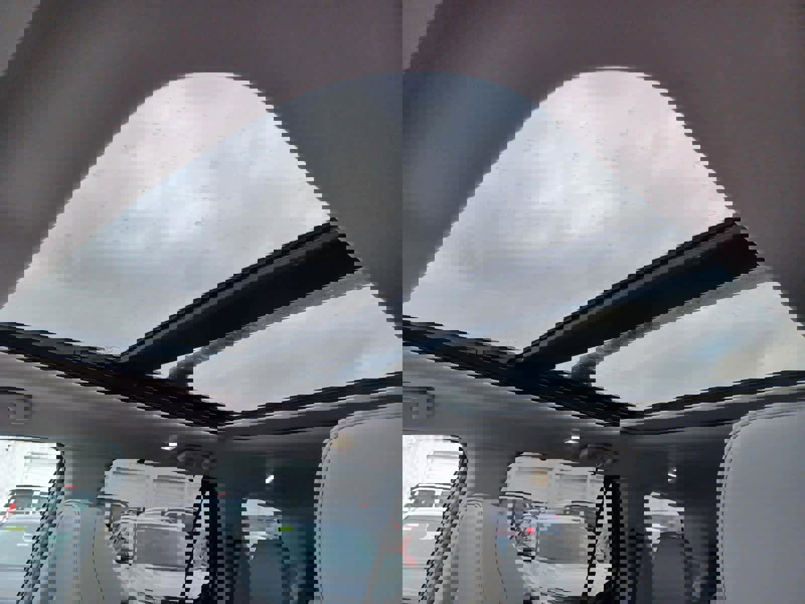 Used 2023 Honda Pilot Touring image 23