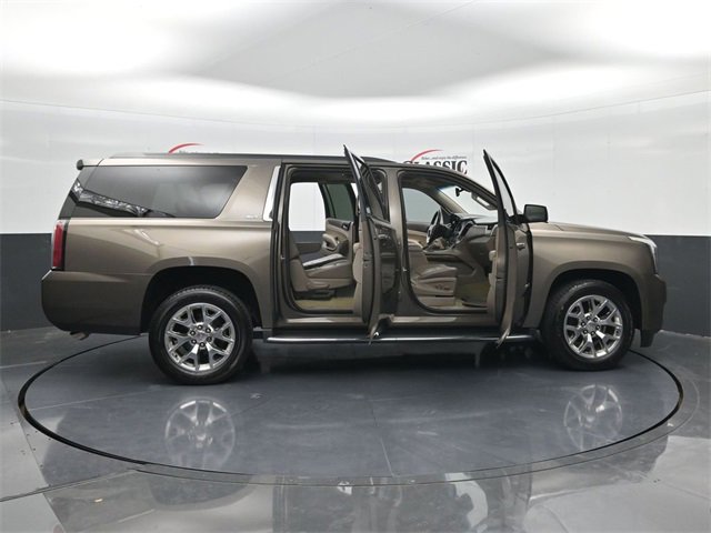 Used 2016 GMC Yukon XL SLT w/ Open Road Package image 39