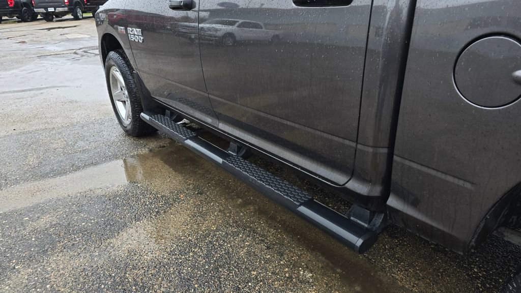 Used 2018 RAM 1500 Express w/ Express Value Package image 7