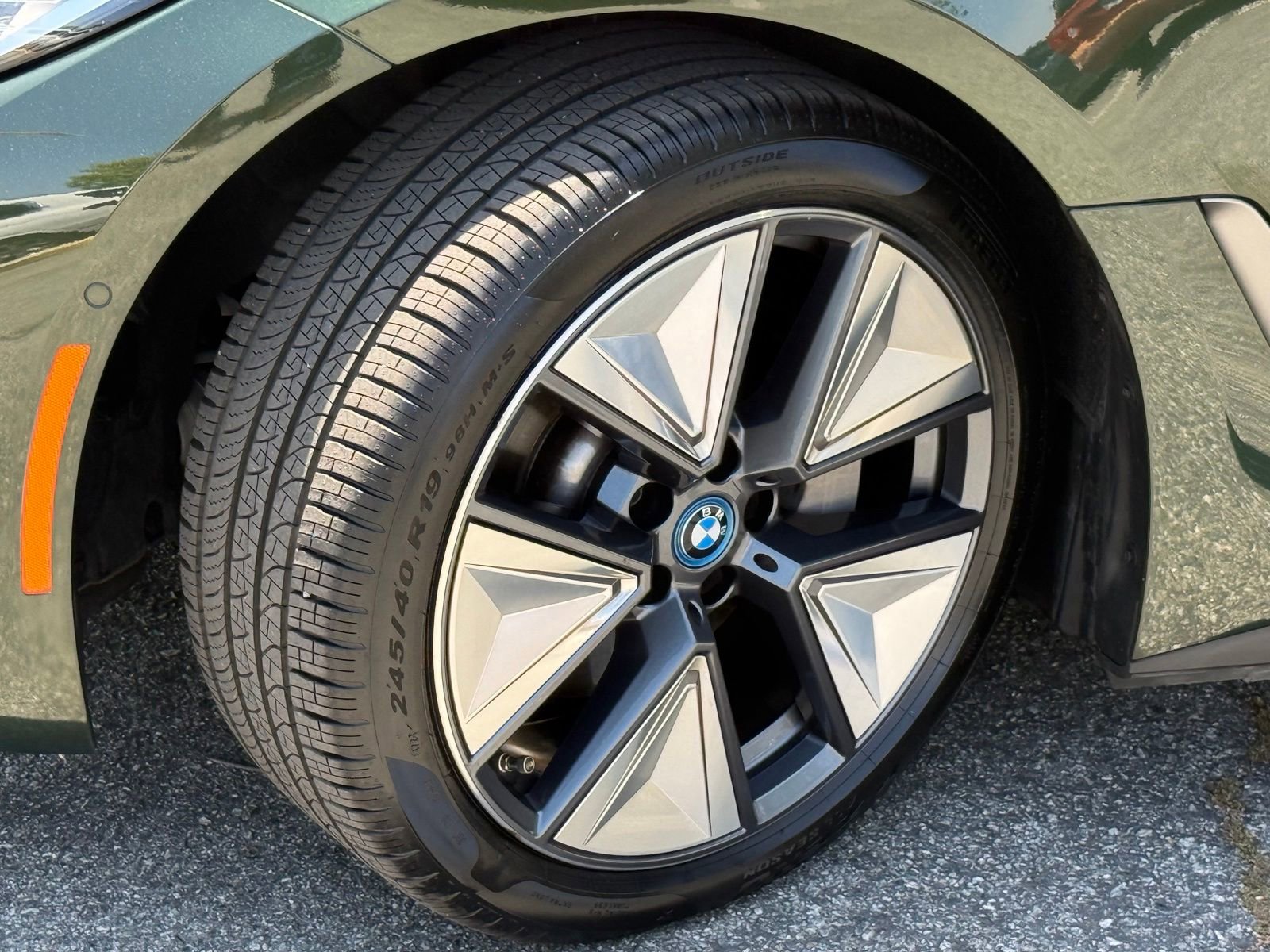 Certified 2023 BMW i4 eDrive35 w/ Premium Package RWD image 19