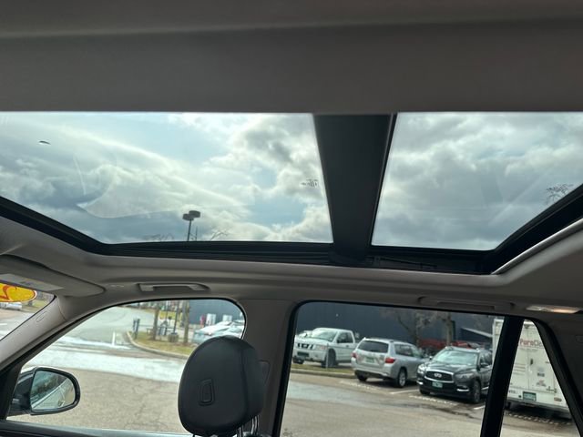 Used 2015 BMW X5 xDrive35d image 11