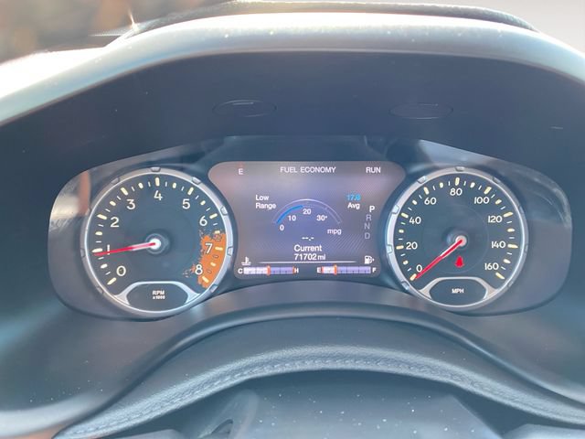 Used 2016 Jeep Renegade Limited w/ Safety & Security Group FWD image 21
