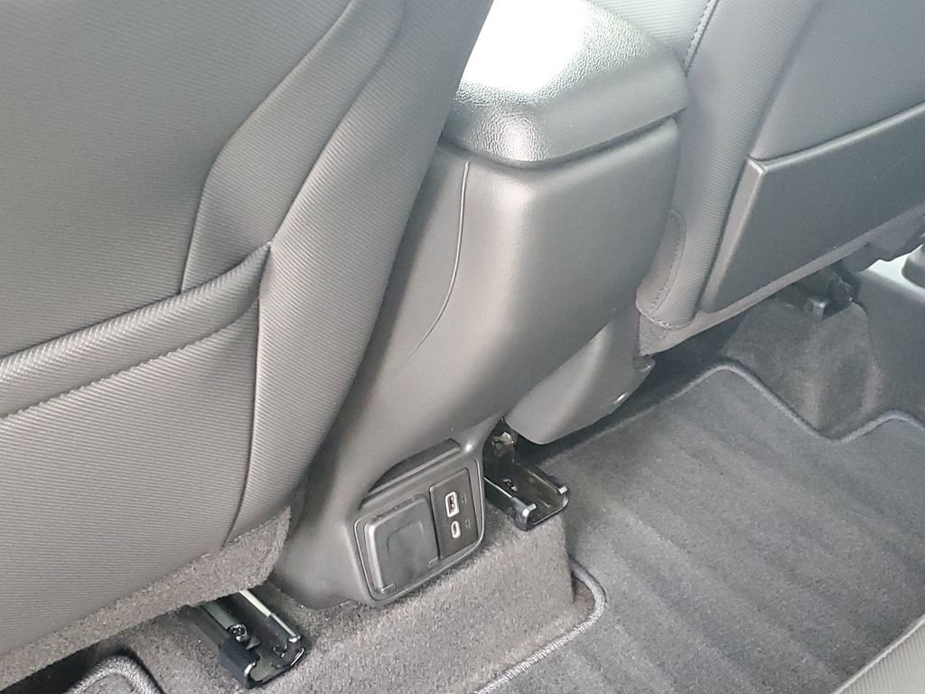 Certified 2023 Chevrolet TrailBlazer RS w/ Convenience Package FWD image 34