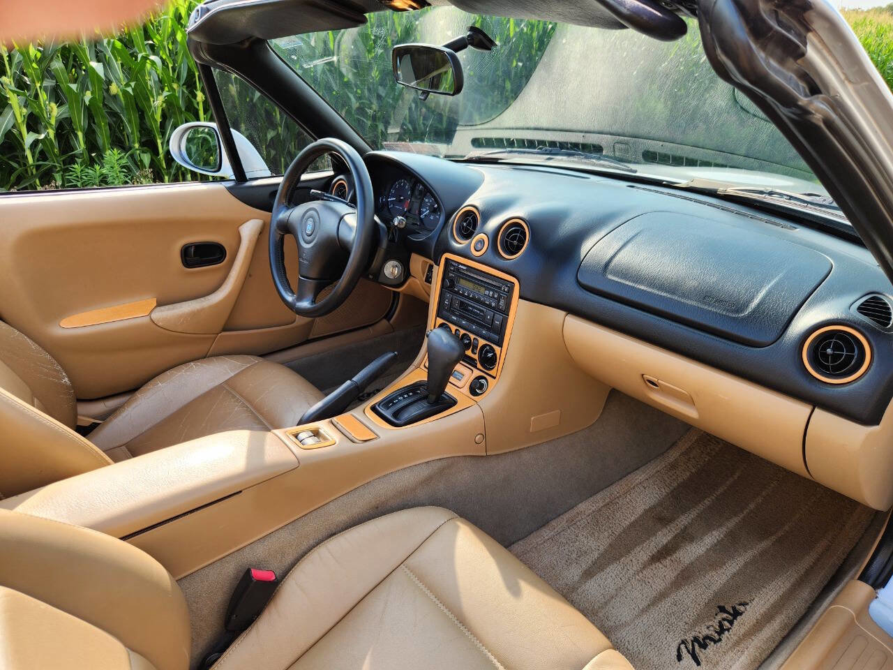 Used 1999 MAZDA MX-5 Miata image 8