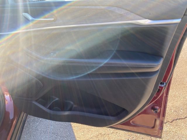 Used 2023 Jeep Grand Cherokee Limited image 29