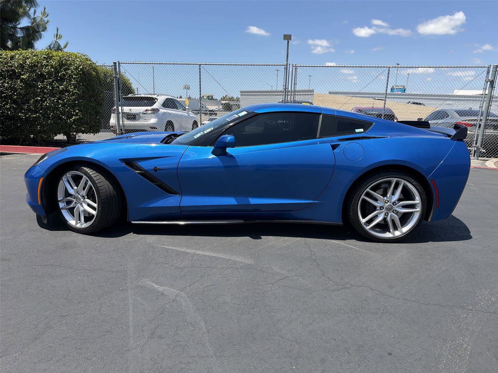 Used 2016 Chevrolet Corvette Stingray Coupe w/ 2LT Preferred Equipment Group RWD image 3