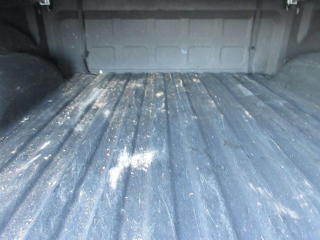 Used 2015 RAM 1500 Laramie w/ Convenience Group AWD/4WD image 15