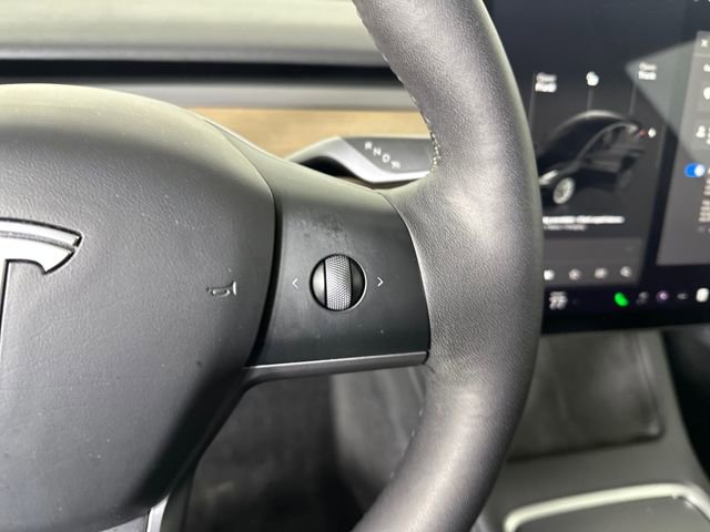 Used 2023 Tesla Model 3 Standard Range image 16