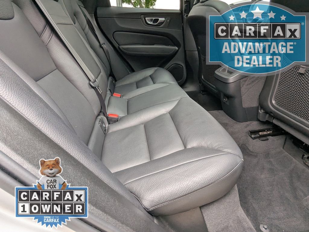 Used 2021 Volvo XC60 T5 Momentum w/ Advanced Package FWD image 25
