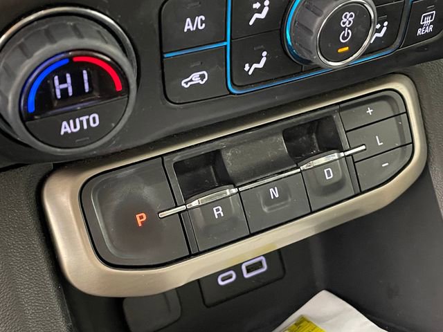 Certified 2022 GMC Acadia Denali w/ Black Diamond Edition image 9