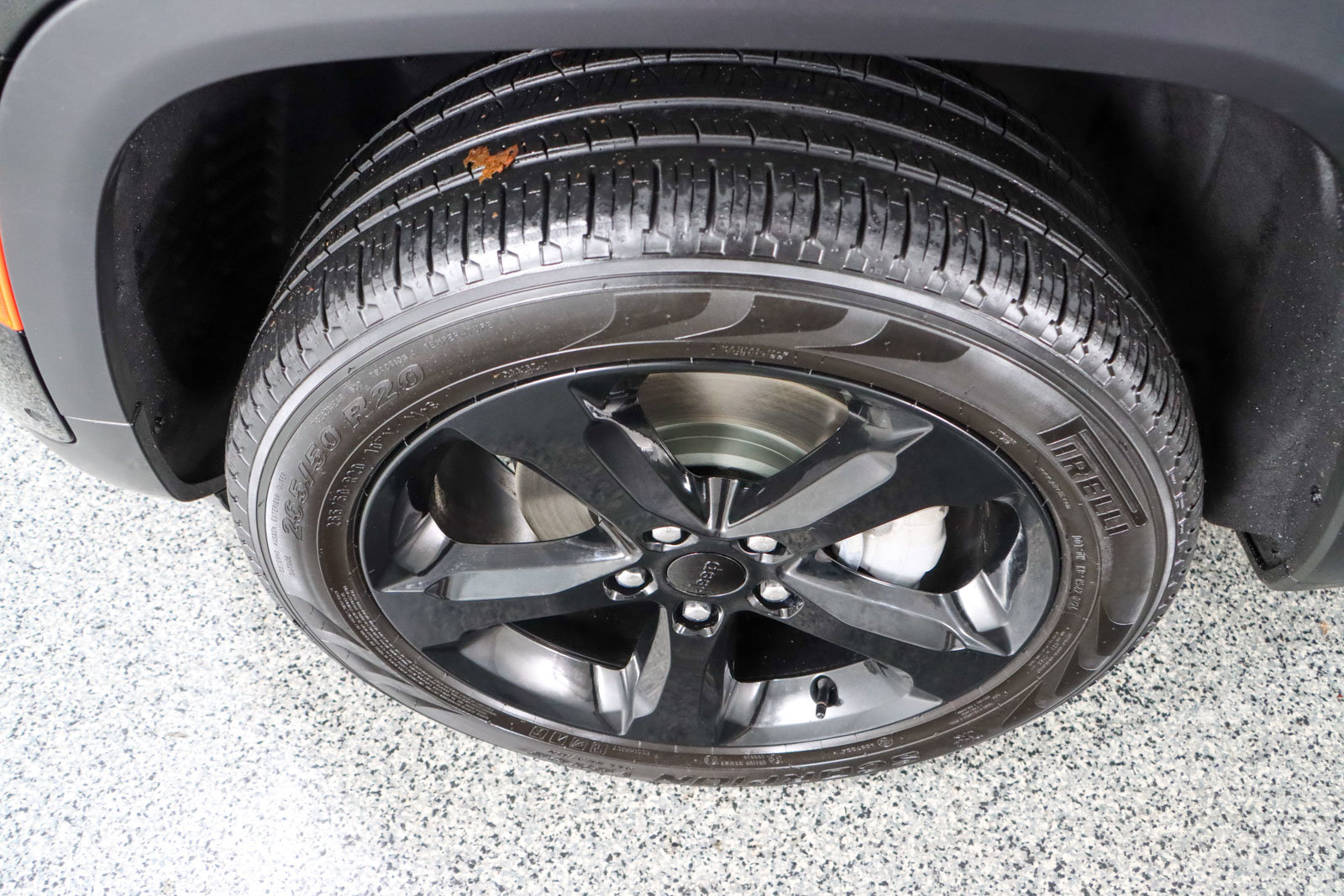 Used 2023 Jeep Grand Cherokee Limited w/ Luxury Tech Group II image 11