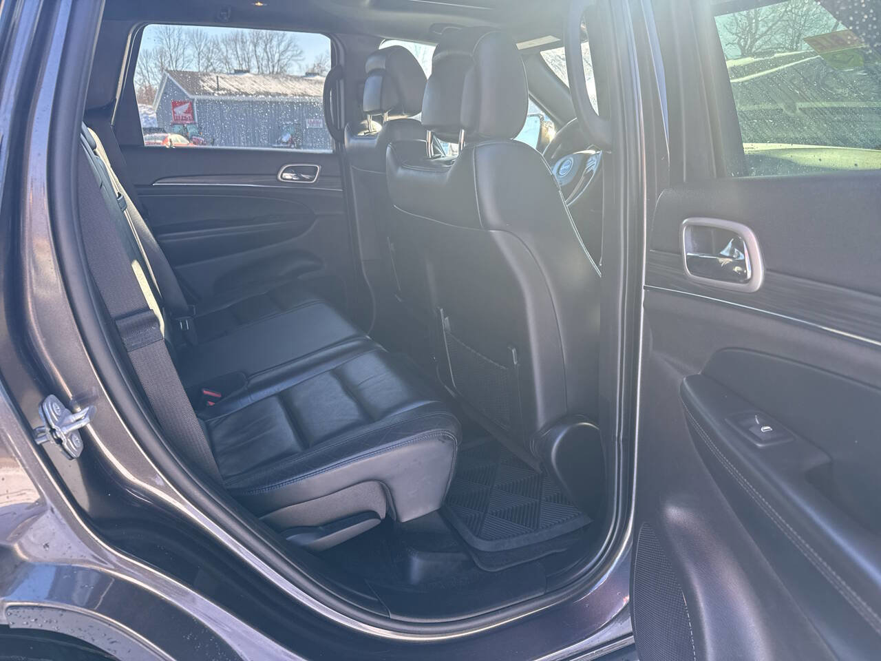 Used 2019 Jeep Grand Cherokee Limited image 24