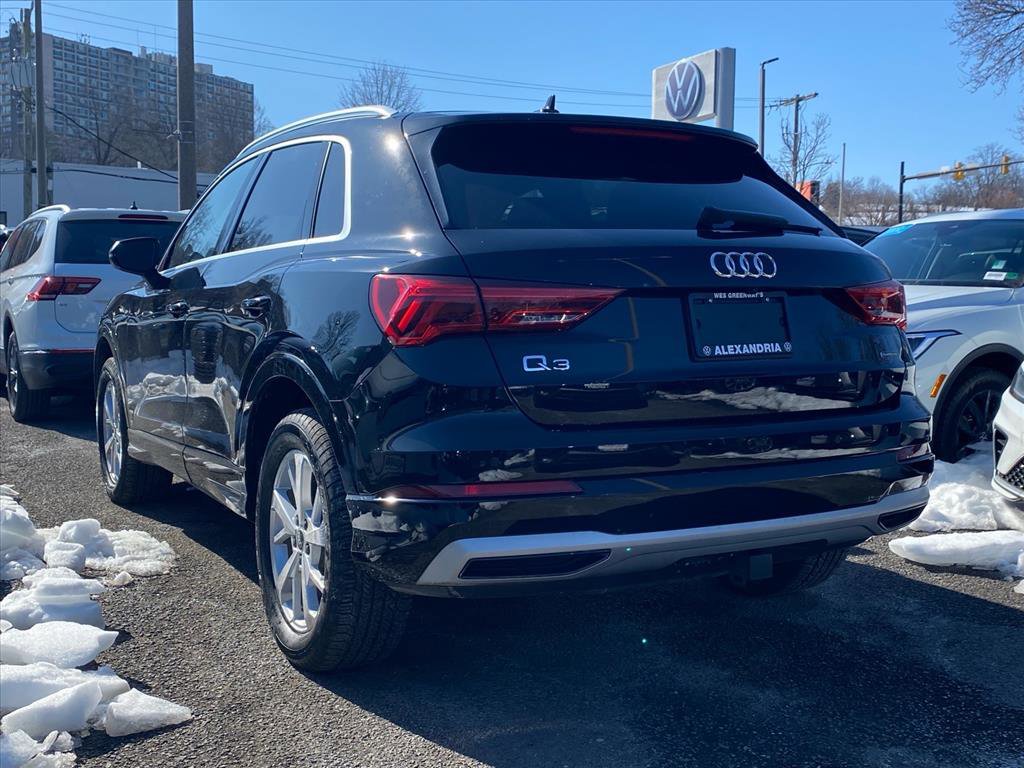Used 2024 Audi Q3 2.0T Premium Plus image 4