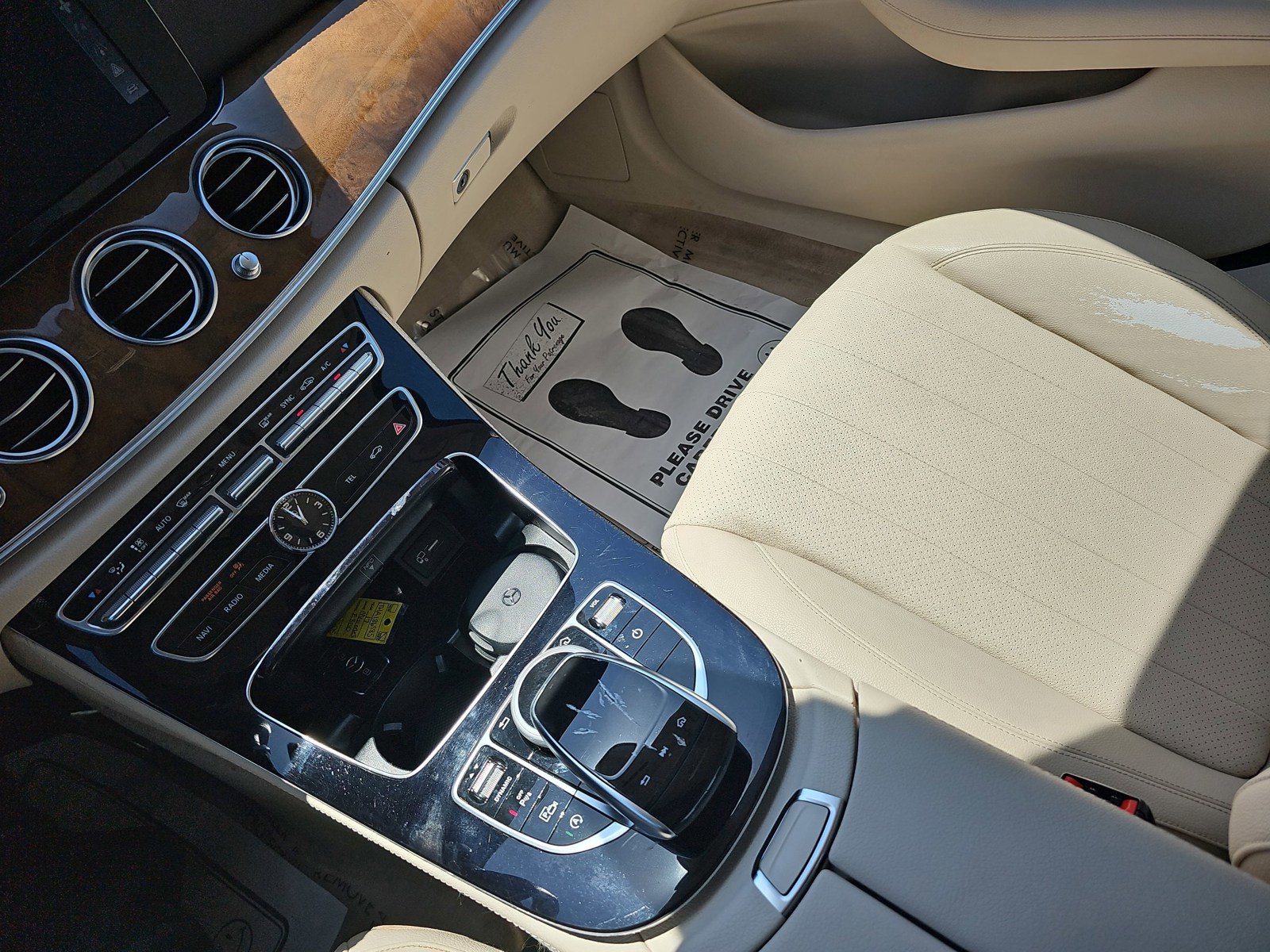 Used 2017 Mercedes-Benz E 300 image 25