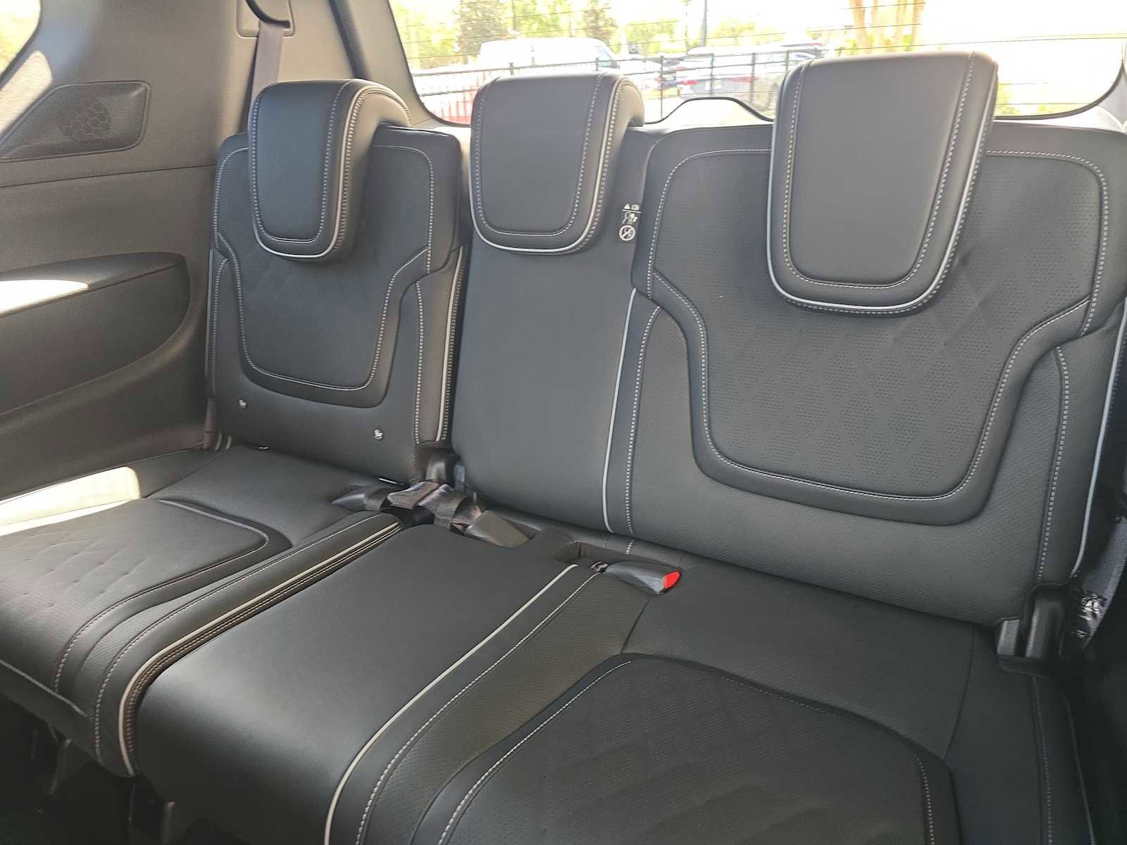 New 2026 INFINITI QX80 Autograph w/ Premium Cargo Package image 11