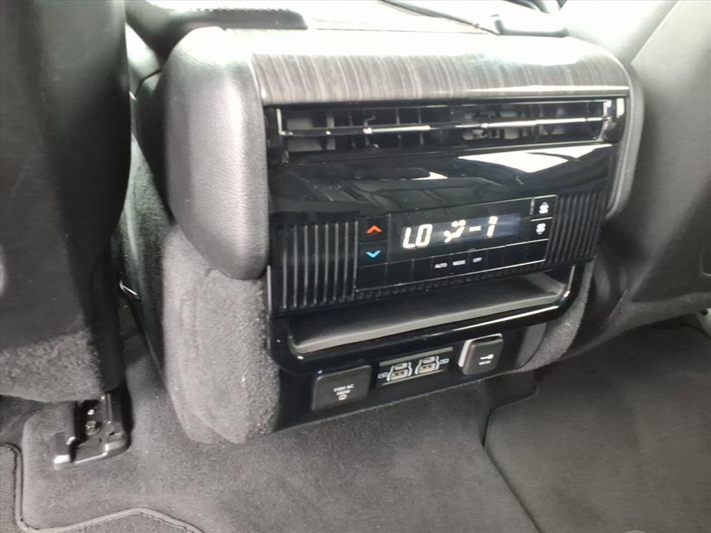 Used 2022 Jeep Wagoneer Series II image 7