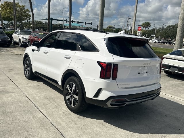 Certified 2023 Kia Sorento S w/ Panoramic Sunroof Package FWD image 8