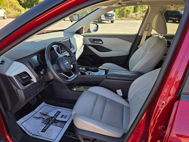 Used 2023 Nissan Rogue SV w/ SV Premium B Package image 23